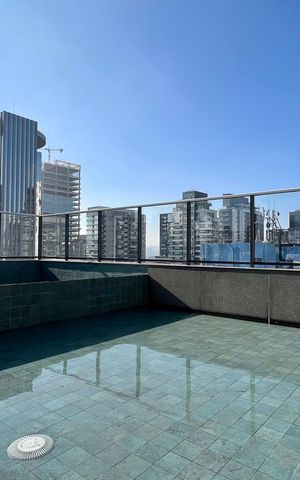 Studio à venda com 25m², 1 quarto e sem vaga Studio à venda com 25m², 1 quarto e sem vagaÁrea comum - Piscina