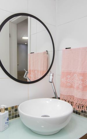 Apartamento à venda com 67m², 3 quartos e 1 vaga Apartamento à venda com 67m², 3 quartos e 1 vagaBanheiro Social