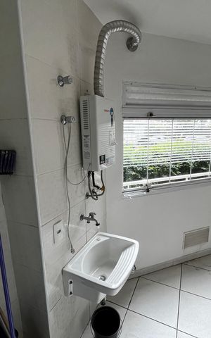 Apartamento à venda com 50m², 2 quartos e 1 vaga Apartamento à venda com 50m², 2 quartos e 1 vagaÁrea de Serviço