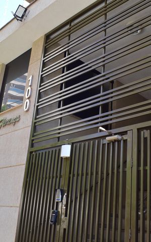 Apartamento para alugar com 117m², 3 quartos e 2 vagasFachada e portaria