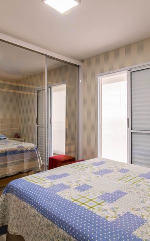 Apartamento à venda com 96m², 3 quartos e 1 vaga Apartamento à venda com 96m², 3 quartos e 1 vagaSuíte