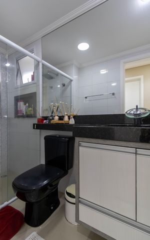 Apartamento à venda com 96m², 3 quartos e 1 vaga Apartamento à venda com 96m², 3 quartos e 1 vagaBanheiro Social