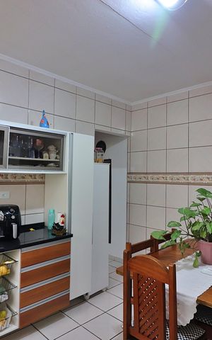 Casa à venda com 128m², 2 quartos e 2 vagasCozinha