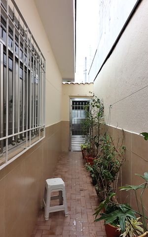 Casa à venda com 128m², 2 quartos e 2 vagasCorredor