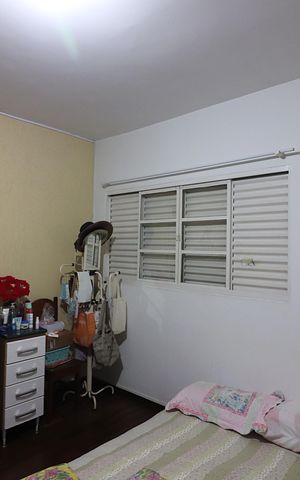 Casa à venda com 128m², 2 quartos e 2 vagasQuarto 1
