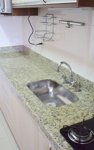 Apartamento para alugar com 77m², 2 quartos e 2 vagasCozinha - Torneira