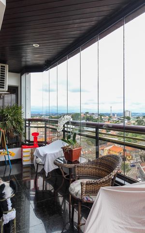 Apartamento à venda com 139m², 3 quartos e 3 vagas Apartamento à venda com 139m², 3 quartos e 3 vagasVaranda da Sala