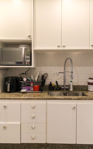 Apartamento à venda com 139m², 3 quartos e 3 vagas Apartamento à venda com 139m², 3 quartos e 3 vagasCozinha
