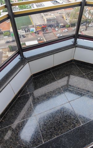 Apartamento à venda com 139m², 3 quartos e 3 vagas Apartamento à venda com 139m², 3 quartos e 3 vagasVaranda da Suíte