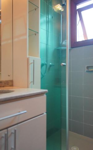 Apartamento à venda com 72m², 2 quartos e 2 vagasBanheiro Social