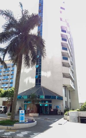 Apartamento à venda com 38m², 1 quarto e 1 vaga Apartamento à venda com 38m², 1 quarto e 1 vagaFachada
