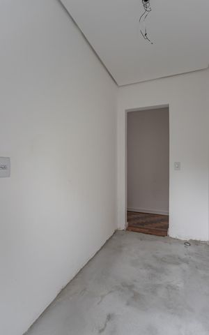 Apartamento à venda com 86m², 2 quartos e sem vaga Apartamento à venda com 86m², 2 quartos e sem vagaÁrea de Serviço