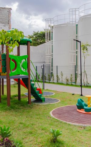 Apartamento à venda com 36m², 2 quartos e sem vaga Apartamento à venda com 36m², 2 quartos e sem vagaÁrea comum - Playground