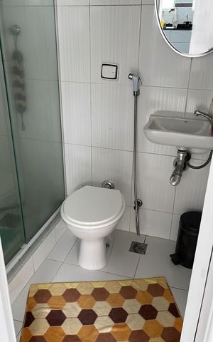 Casa de condomínio à venda com 530m², 5 quartos e 3 vagas Casa de condomínio à venda com 530m², 5 quartos e 3 vagasBanheiro