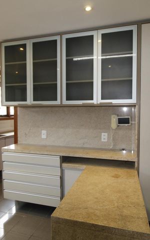 Apartamento para alugar com 400m², 3 quartos e 3 vagasCozinha