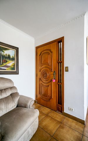 Apartamento à venda com 115m², 3 quartos e 1 vaga Apartamento à venda com 115m², 3 quartos e 1 vagaSala