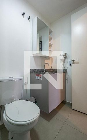 Studio à venda com 31m², 1 quarto e sem vaga Studio à venda com 31m², 1 quarto e sem vagaBanheiro