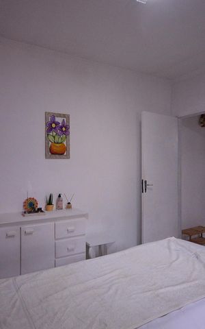 Casa à venda com 400m², 9 quartos e 2 vagas Casa à venda com 400m², 9 quartos e 2 vagasQuarto