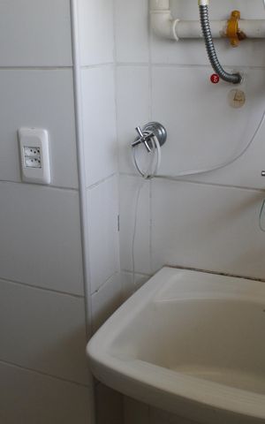 Apartamento à venda com 60m², 2 quartos e 1 vagaÁrea de Serviço