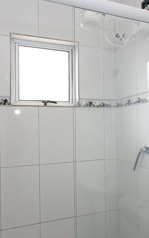 Casa à venda com 158m², 3 quartos e 5 vagas Casa à venda com 158m², 3 quartos e 5 vagasBanheiro da Suíte