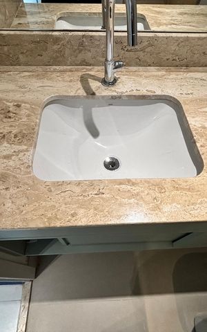 Studio para alugar com 40m², 1 quarto e sem vaga Studio para alugar com 40m², 1 quarto e sem vagaBanheiro