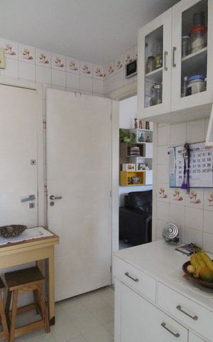 Apartamento à venda com 61m², 2 quartos e 1 vagaCozinha