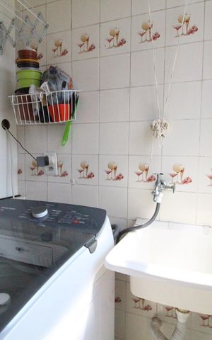 Apartamento à venda com 61m², 2 quartos e 1 vagaÁrea de Serviço