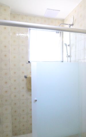 Apartamento à venda com 61m², 2 quartos e 1 vagaBanheiro Social
