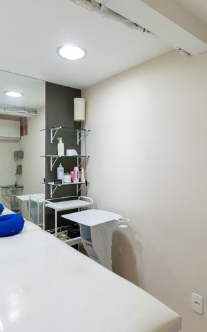 Casa à venda com 150m², 3 quartos e 2 vagas Casa à venda com 150m², 3 quartos e 2 vagasSala de Massagem do Salão