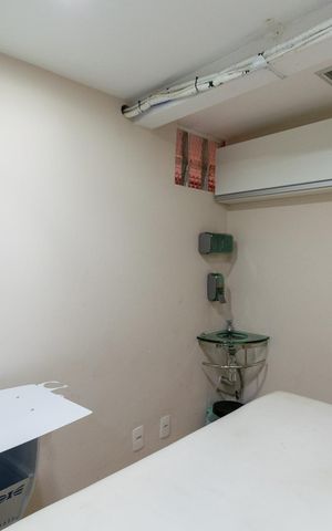 Casa à venda com 150m², 3 quartos e 2 vagas Casa à venda com 150m², 3 quartos e 2 vagasSala de Massagem do Salão