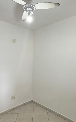 Casa à venda com 100m², 2 quartos e 2 vagas Casa à venda com 100m², 2 quartos e 2 vagasSuite 2