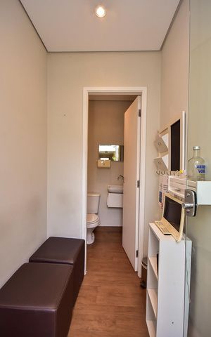 Casa à venda com 260m², 3 quartos e 3 vagasBanheiro de Serviço