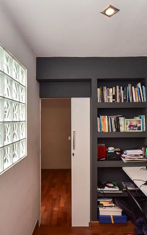 Casa à venda com 260m², 3 quartos e 3 vagasSuíte