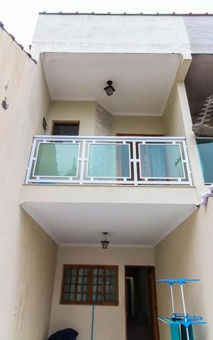 Casa à venda com 109m², 3 quartos e 1 vaga Casa à venda com 109m², 3 quartos e 1 vagaGaragem
