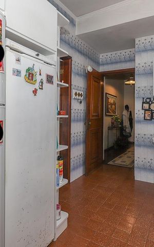 Casa à venda com 308m², 3 quartos e 4 vagasCozinha