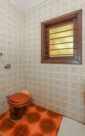 Casa à venda com 308m², 3 quartos e 4 vagasBanheiro da Suíte