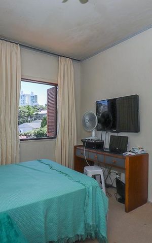 Casa à venda com 308m², 3 quartos e 4 vagasQuarto Suíte 2