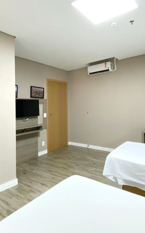Studio à venda com 62m², 2 quartos e sem vaga Studio à venda com 62m², 2 quartos e sem vagaSemi suite