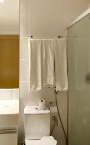 Studio à venda com 62m², 2 quartos e sem vaga Studio à venda com 62m², 2 quartos e sem vagaBanheiro da Semi suite