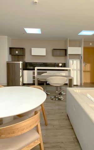 Studio à venda com 62m², 1 quarto e sem vaga Studio à venda com 62m², 1 quarto e sem vagaSala