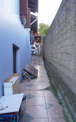 Casa à venda com 101m², 3 quartos e 1 vagaCorredor