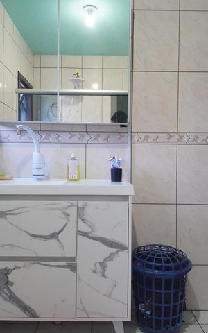 Casa à venda com 101m², 3 quartos e 1 vagaBanheiro Social