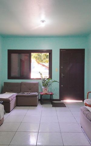 Casa à venda com 101m², 3 quartos e 1 vagaSala