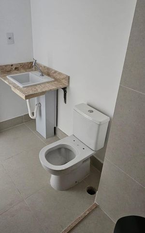 Apartamento à venda com 100m², 2 quartos e 2 vagasBanheiro 2