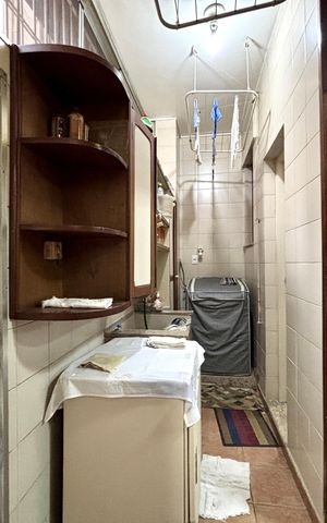 Apartamento à venda com 87m², 2 quartos e 1 vaga Apartamento à venda com 87m², 2 quartos e 1 vagaÁrea de serviço
