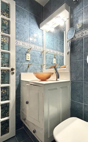Apartamento à venda com 87m², 2 quartos e 1 vaga Apartamento à venda com 87m², 2 quartos e 1 vagaSuíte - banheiro