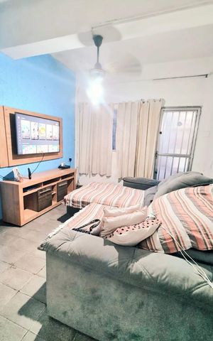 Casa à venda com 80m², 2 quartos e sem vaga