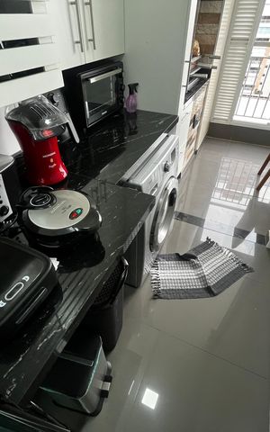 Apartamento à venda com 72m², 3 quartos e 1 vagaÁrea de Serviço