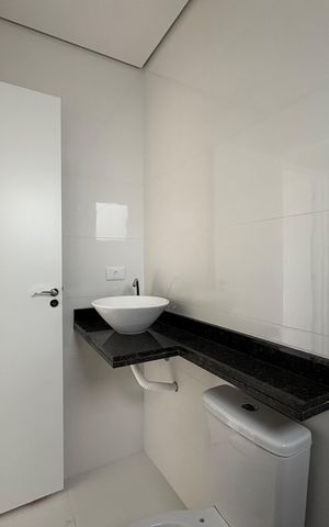 Apartamento para alugar com 45m², 2 quartos e 1 vaga Apartamento para alugar com 45m², 2 quartos e 1 vagaBanheiro