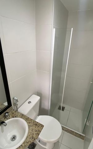 Apartamento à venda com 54m², 2 quartos e 1 vaga Apartamento à venda com 54m², 2 quartos e 1 vagaBanheiro